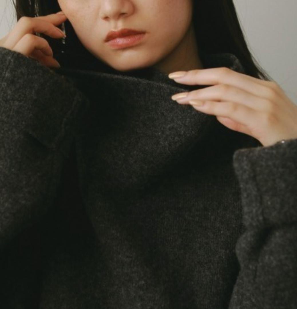 CASA FLINE メリノウールドレープコート