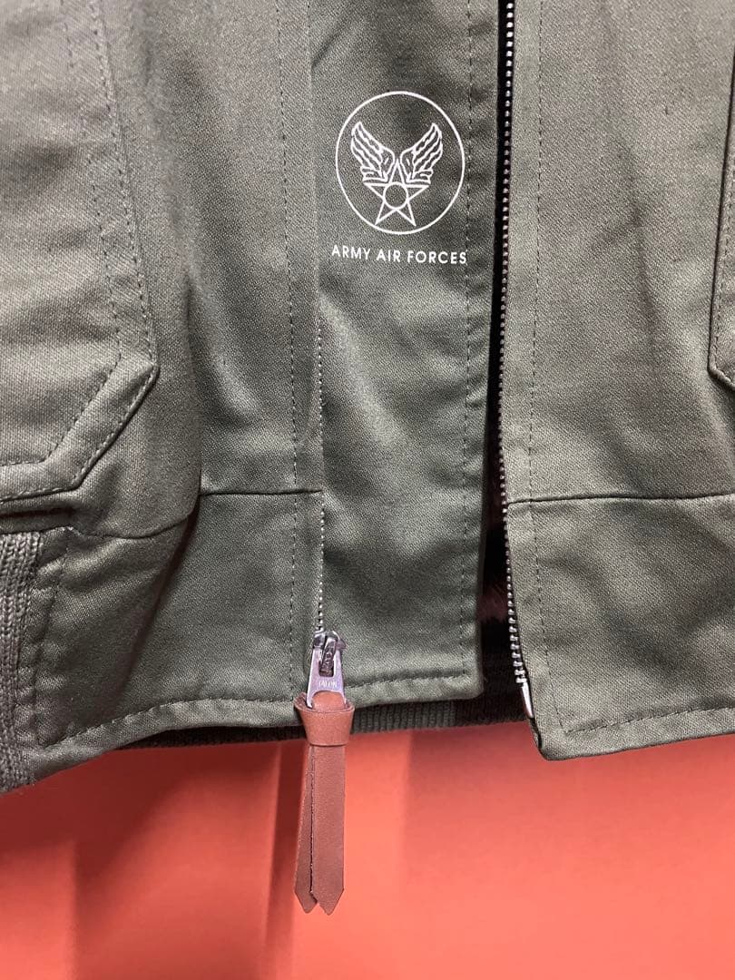 美品　フライトジャケット　B-10 サイズ42 ￼ SESSLER