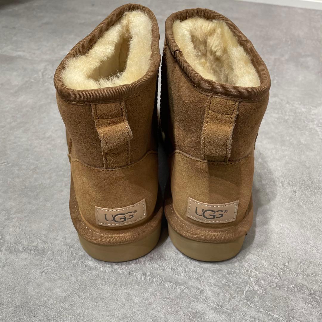 アグ UGG クラシック ミニ ボア シューズ 26㎝