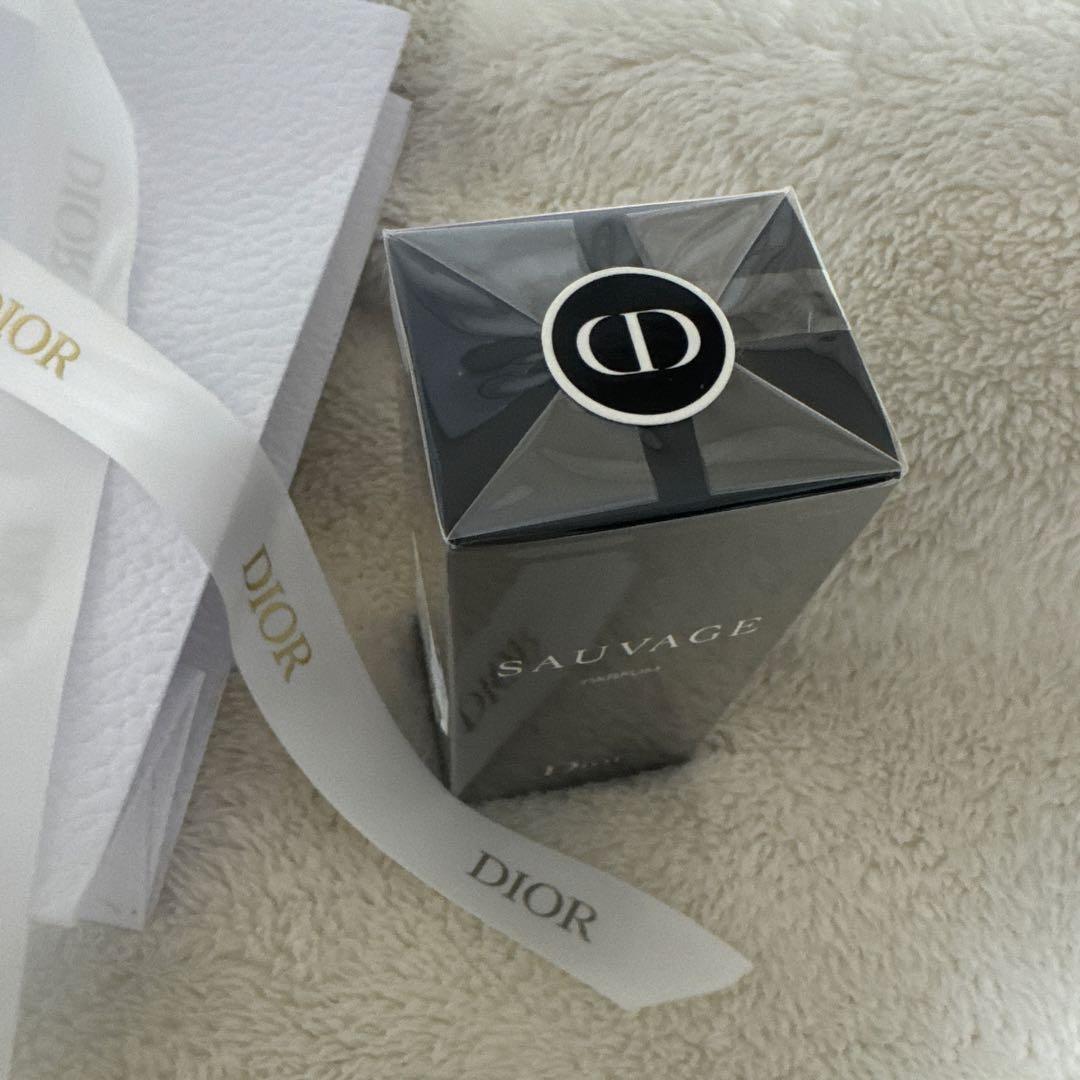 ソヴァージュ パルファン　30ml ディオール Dior SAUVAGE 香水