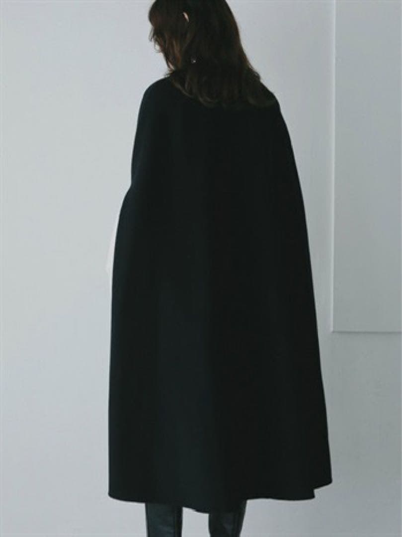HER. 新品タグ付　カシミヤブレンドロングケープ