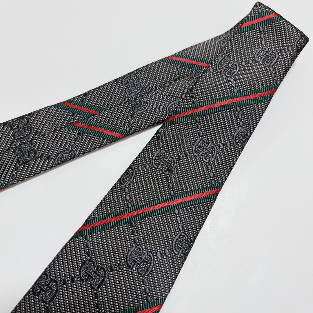 新品未使用 グッチ ネクタイ ハイブランド GG柄 インターロッキング 光沢