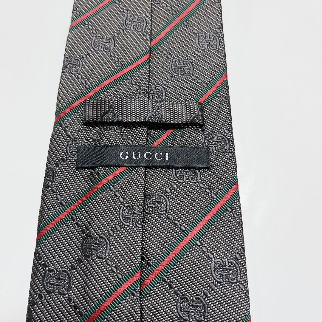新品未使用 グッチ ネクタイ ハイブランド GG柄 インターロッキング 光沢