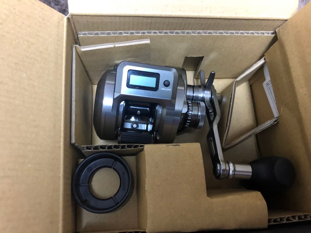 ラスト！　新品・未使用品　24シマノ　コンクエストCT300HG (右巻き)