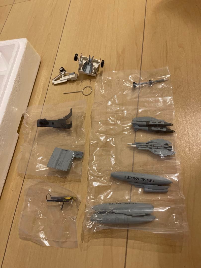 航空機・ヘリコプター Hobby Master 1/72 F-18E HA5125