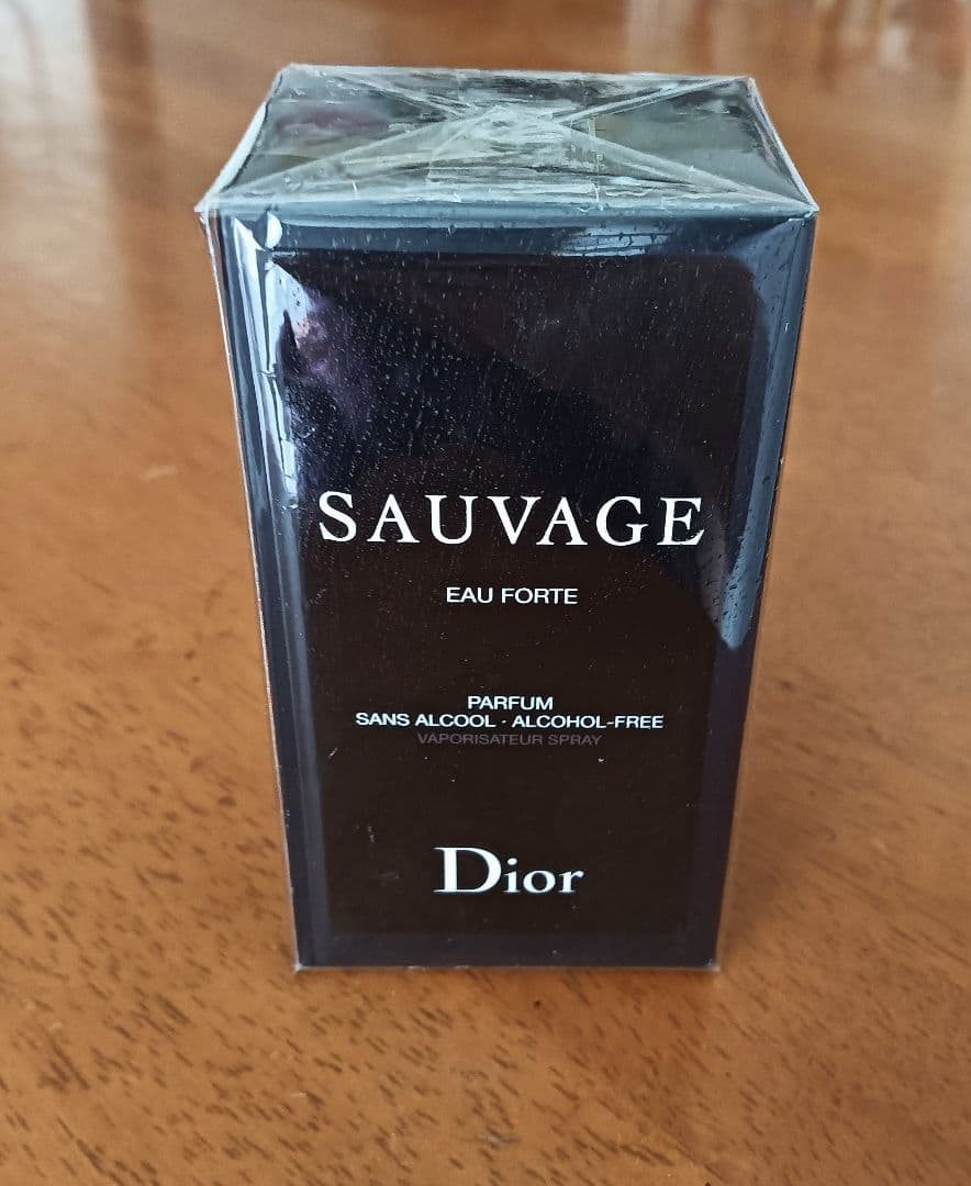 最終お値下げ【Dior】☆新品☆ ソヴァージュ オーフォルト パルファン60ml