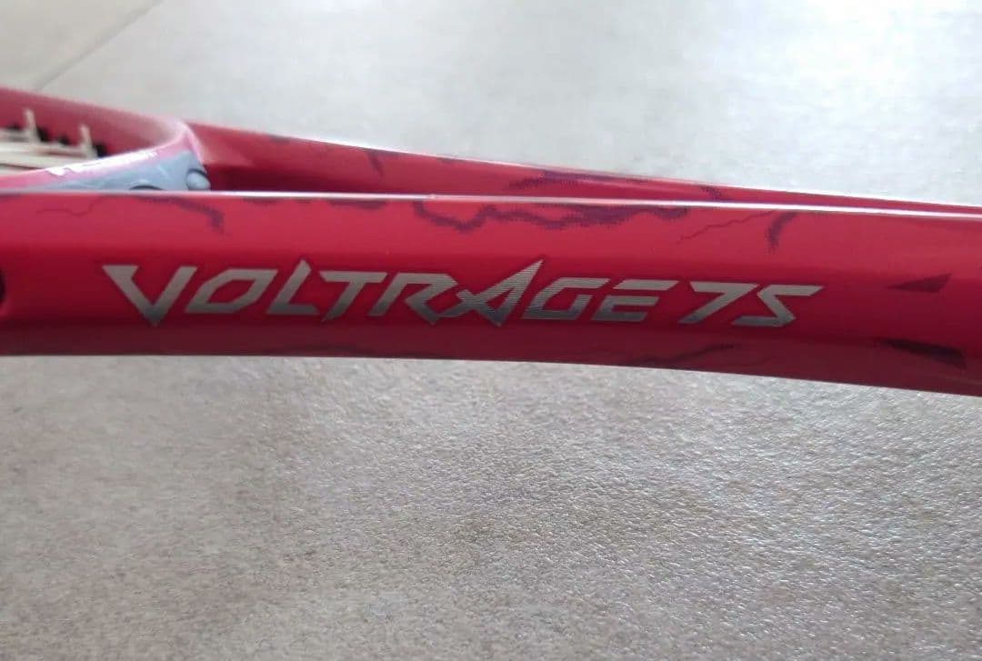 YONEX VOLTRAGE7S テニスラケットとバッグ