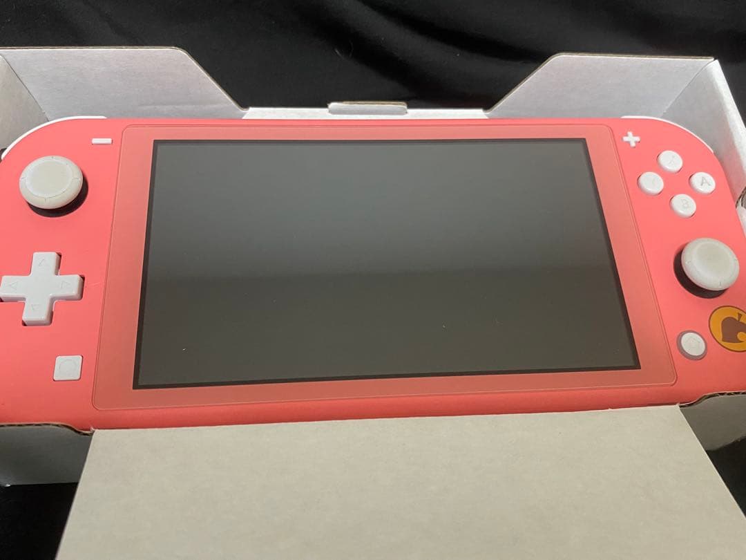 Nintendo Switch Lite 本体2つとケース2つ