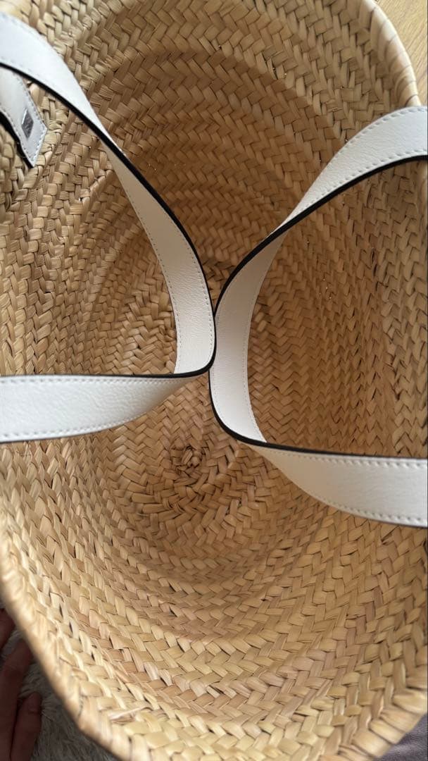 LOEWE バスケットバッグ