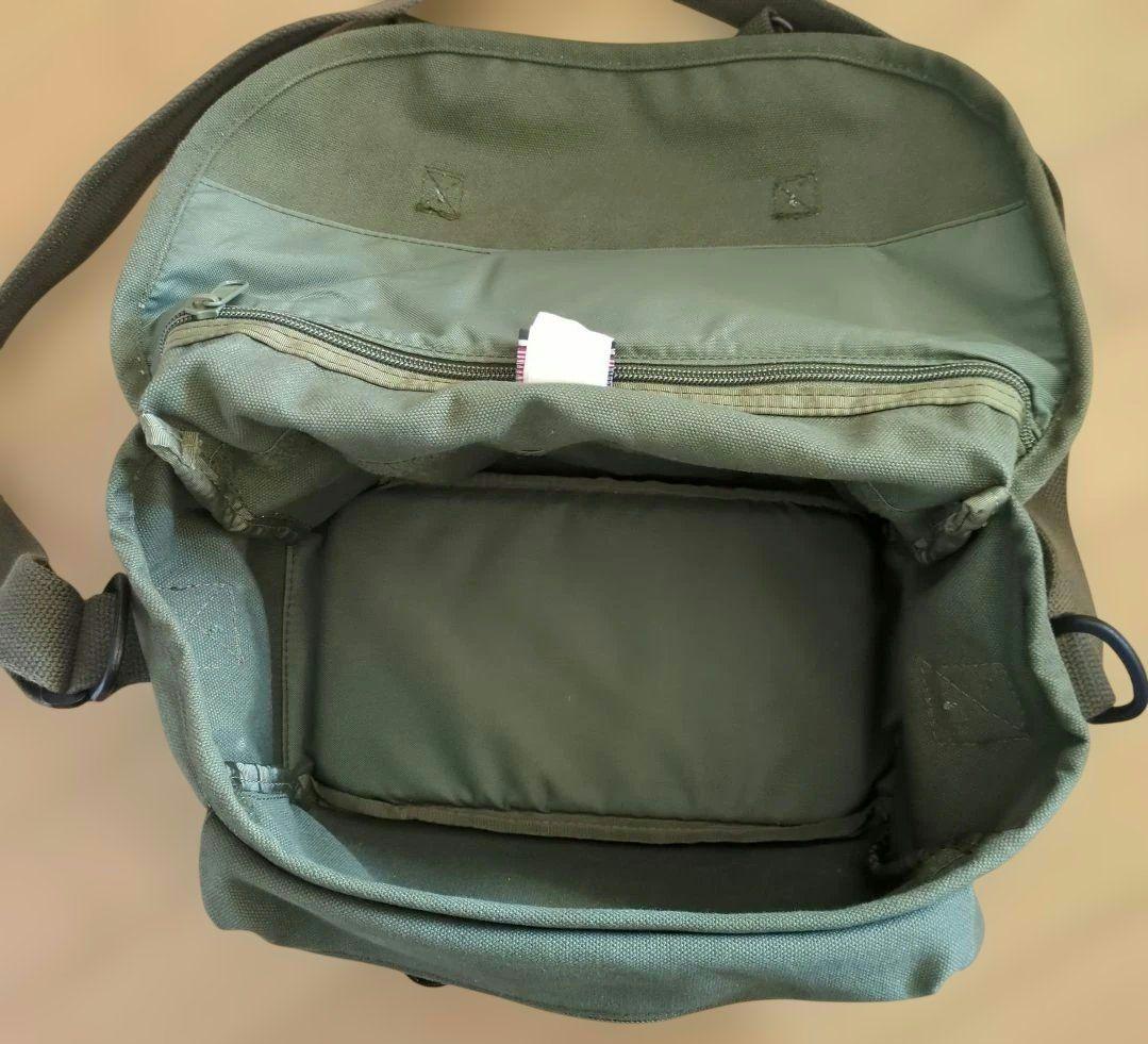 DOMKE カメラバッグF-6 ドンケ オリーブカーキ ショルダーバッグ 中古品