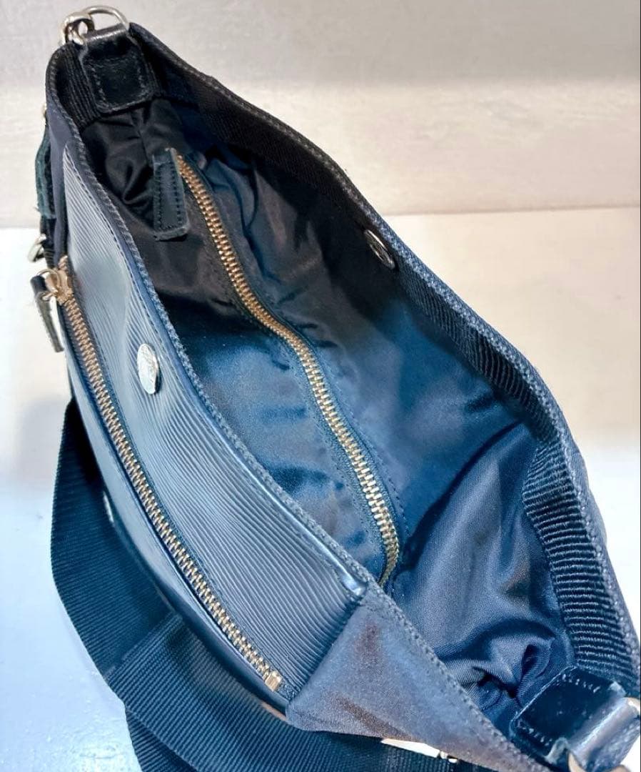 【美品】TOPKAPI リプルトリップ ナイロン コンビ ショルダーバッグ 黒