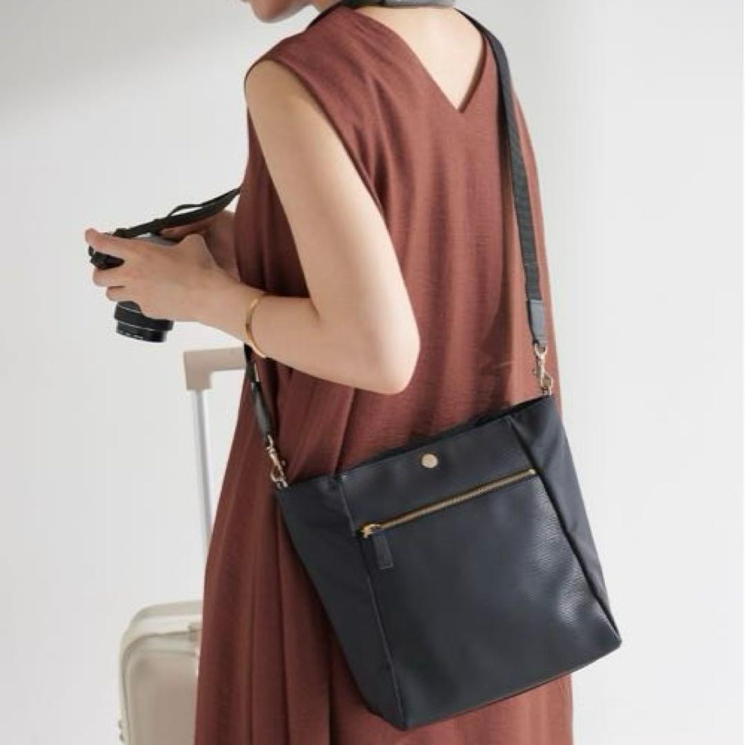 【美品】TOPKAPI リプルトリップ ナイロン コンビ ショルダーバッグ 黒