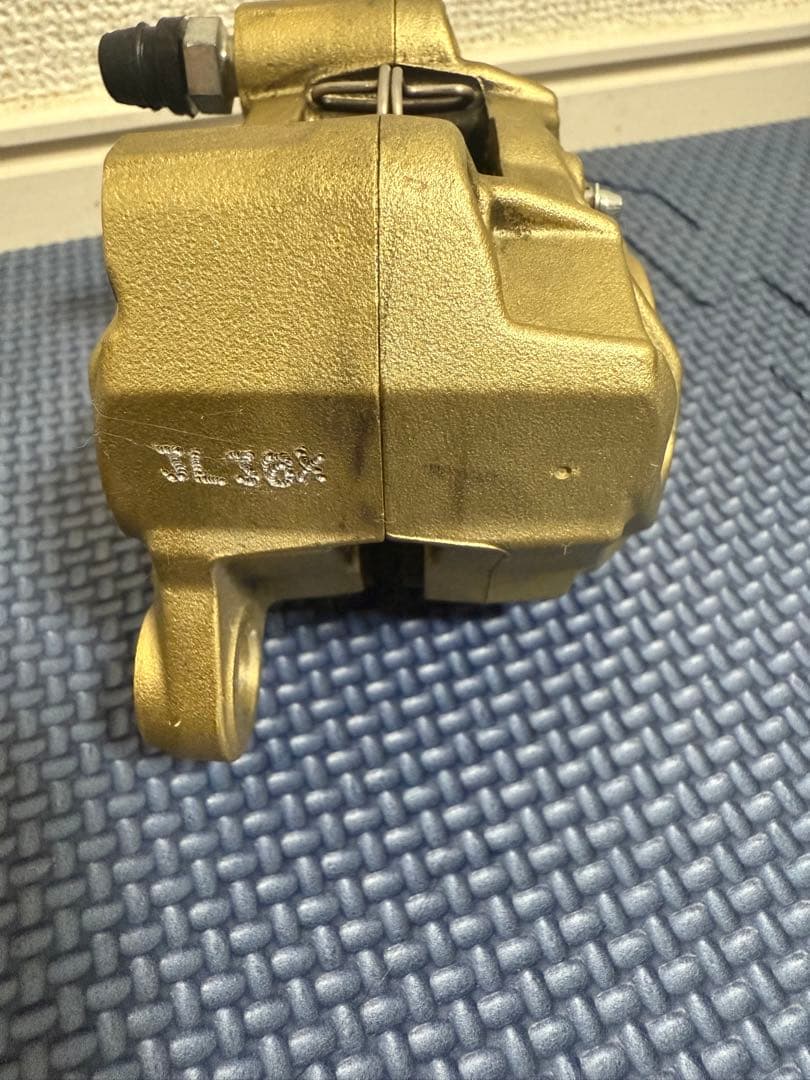 ブレンボ カニキャリパー 新カニ ブレンボキャリパー