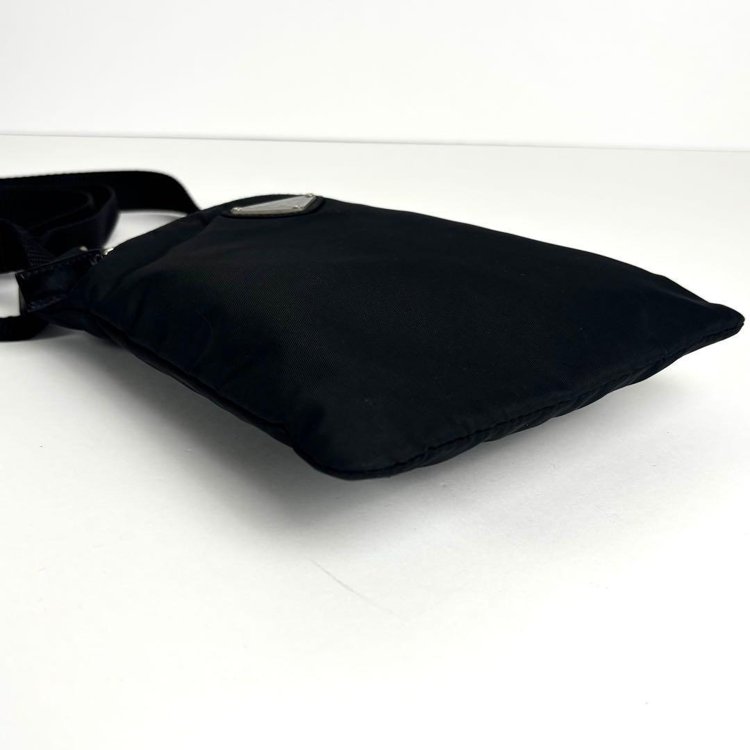 極美品 PRADA プラダ ミニショルダーバッグ サコッシュ ナイロン レザー