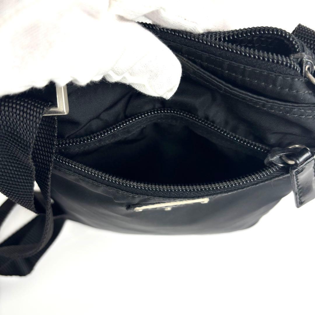 極美品 PRADA プラダ ミニショルダーバッグ サコッシュ ナイロン レザー