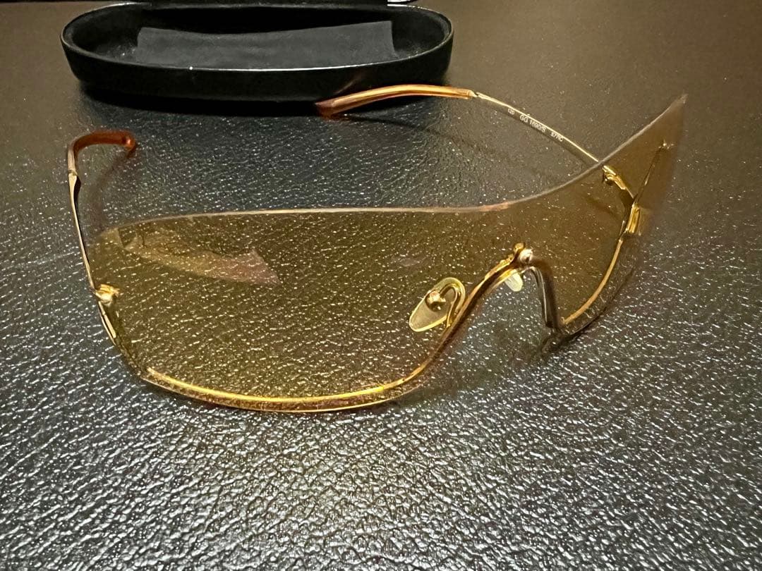 GUCCI アンダーテンプルサングラス(イエロー) 高見沢さん愛用 同型同色