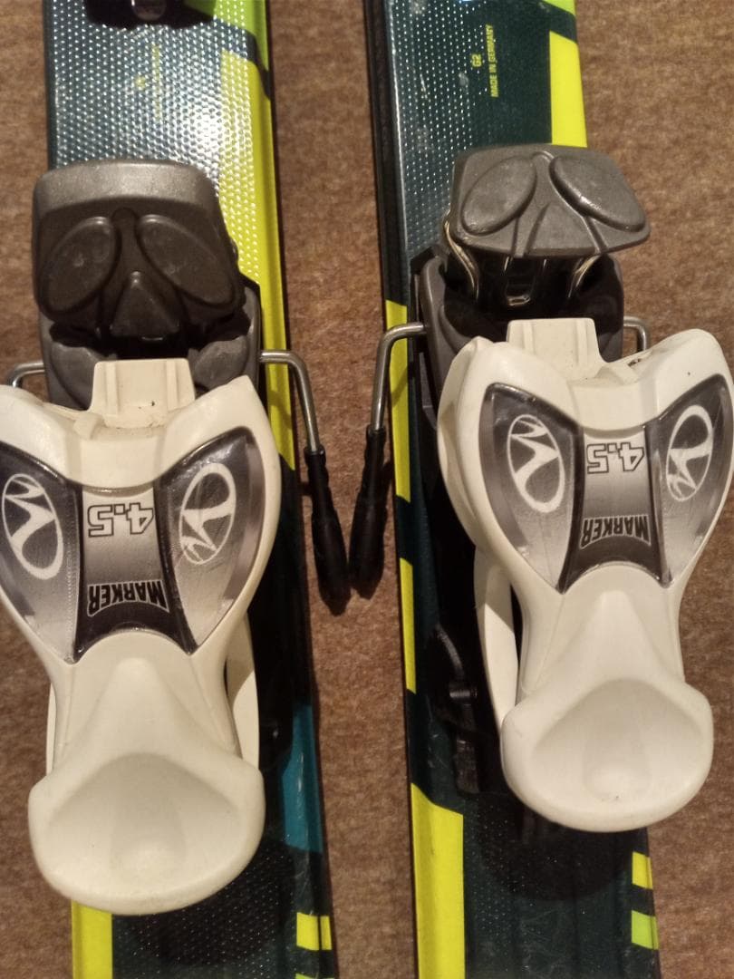 ブーツも販売中　VÖLKL RACE TIGER 130 スキー板 SL