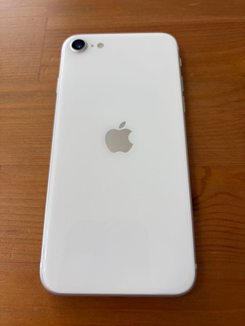 【美品】Apple iPhone SE (第2世代) ホワイト 64GB