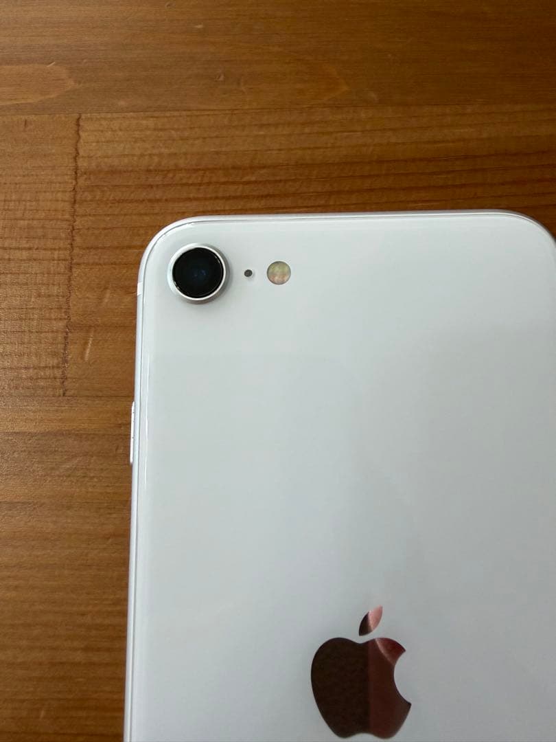 【美品】Apple iPhone SE (第2世代) ホワイト 64GB