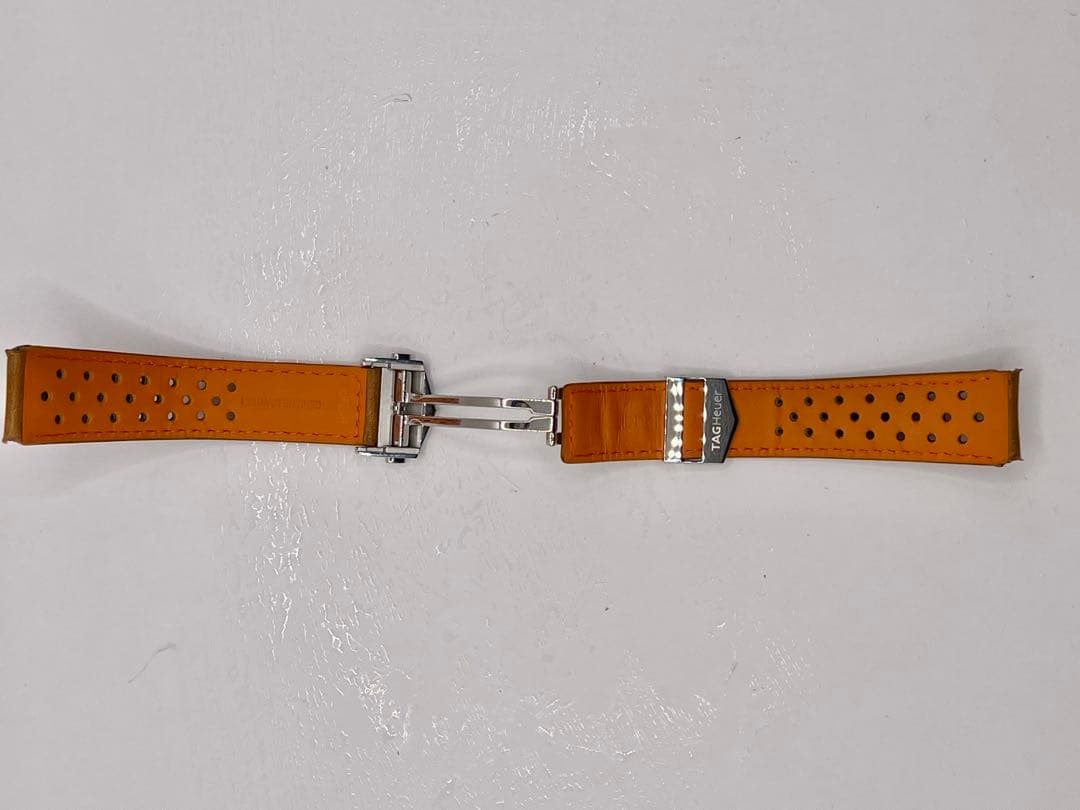 訳アリ　タグ・ホイヤー カレラ 20mm ブラウンレザー パンチング　ストラップ