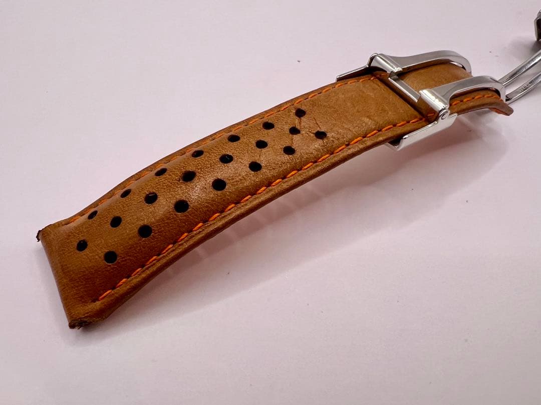 訳アリ　タグ・ホイヤー カレラ 20mm ブラウンレザー パンチング　ストラップ