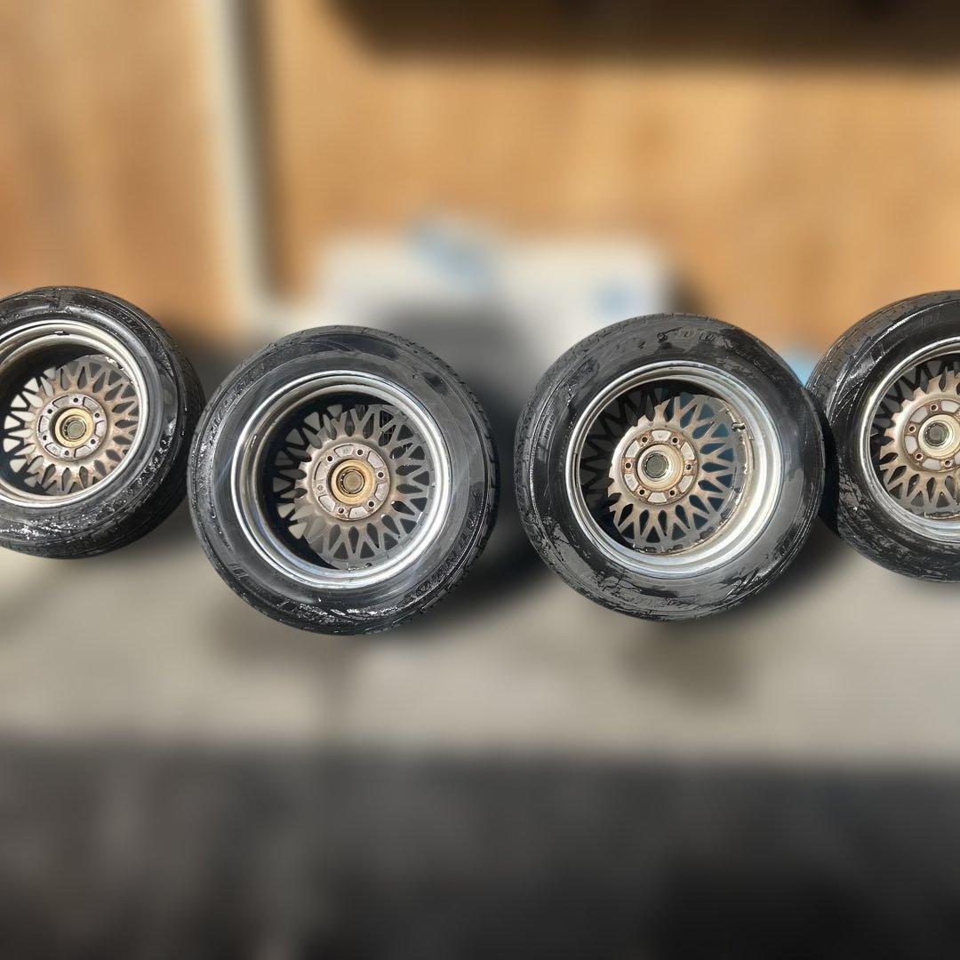 エセックス　アルミホイール　引き取り限定