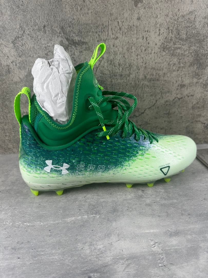 【未使用】UA Spotlight Green アンダーアーマー スパイク 30