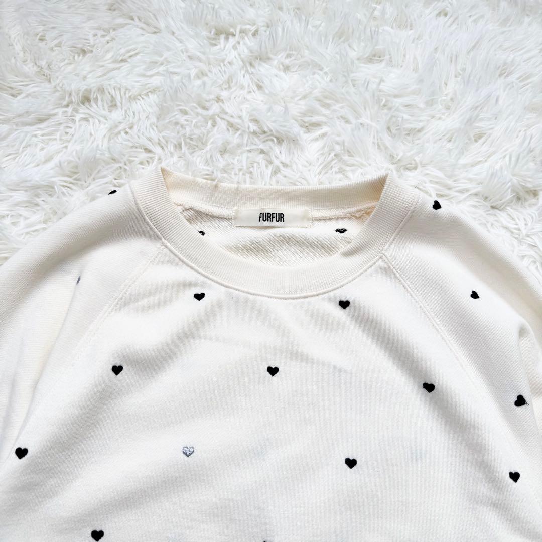 限定カラー FURFUR ファーファー ミニハート刺繍スウェット トレーナー