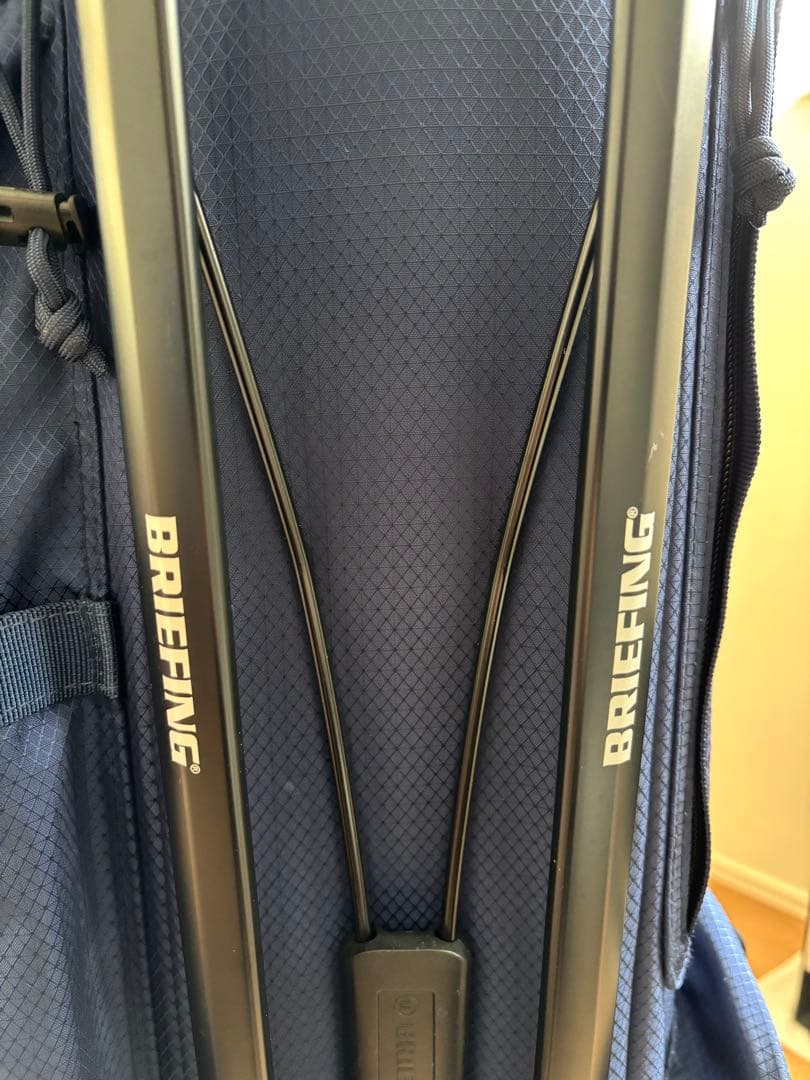 BRIEFINGブリーフィングゴルフ　キャディバッグ CR-7 極美品