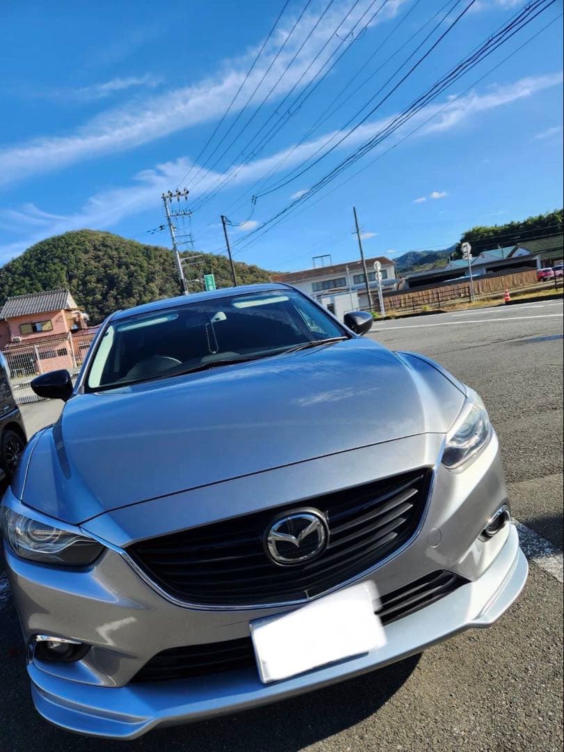 やす様【MAZDA ATENZA セダン】フロントエアロ リップ、リアバンパー