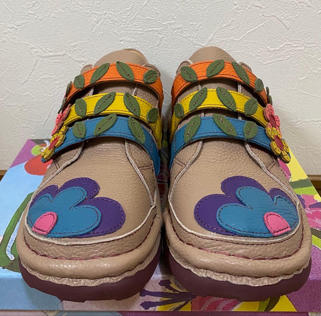 未使用estacion エスタシオン　お花モチーフシューズ　Lサイズ　ラスト1点