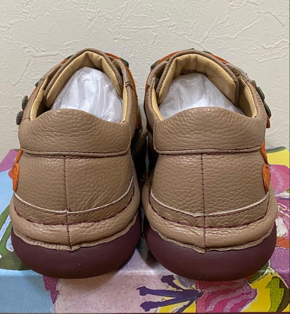 未使用estacion エスタシオン　お花モチーフシューズ　Lサイズ　ラスト1点