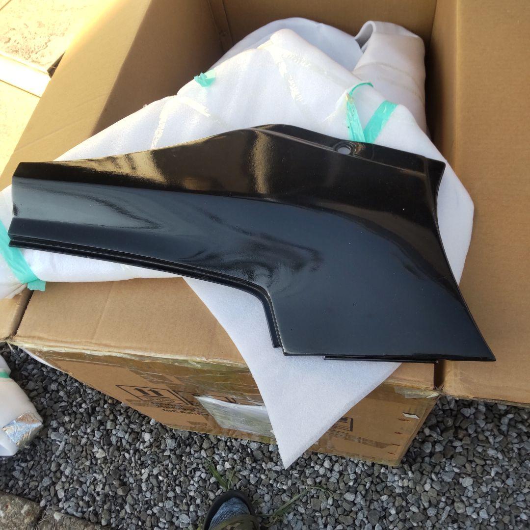 gpz900rカウルセット