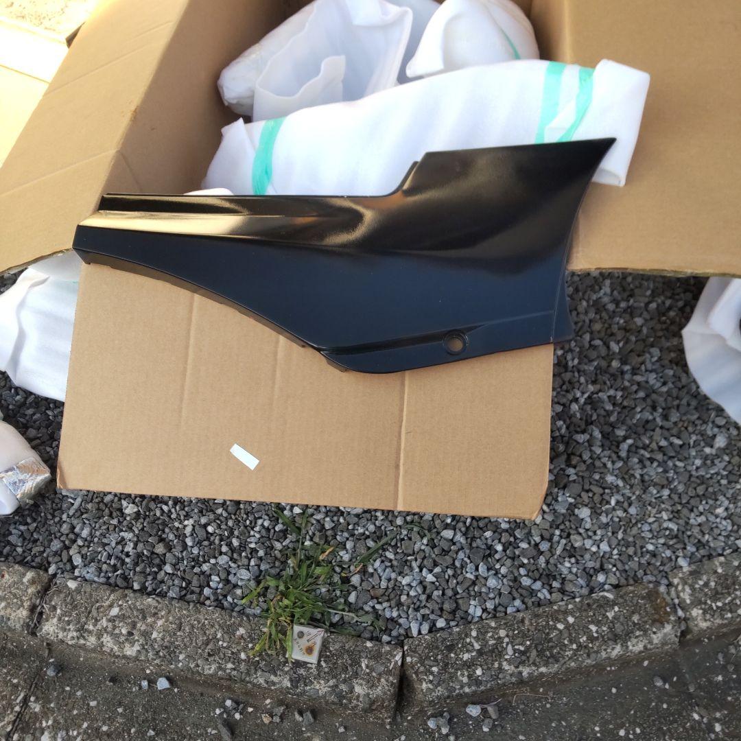 gpz900rカウルセット