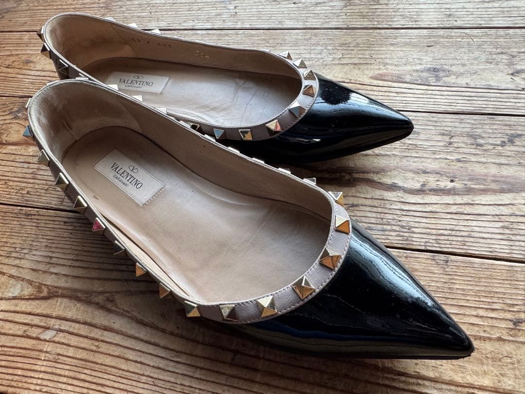 VALENTINO スタッズ付きフラットシューズ⭐︎36ハーフ