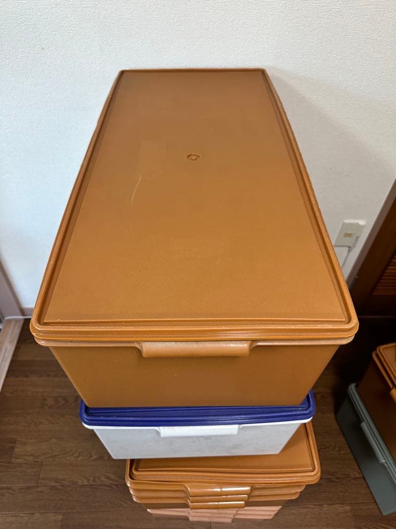 【バラ売り可】タッパーウエアー　収納ボックス　衣装ケース