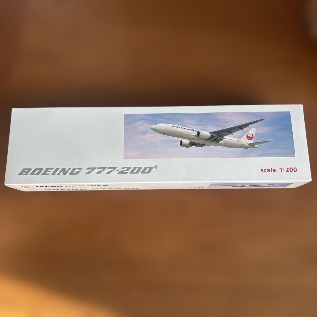 [新品]Boeing 777-200 日本航空 1:200 おまけシール付き