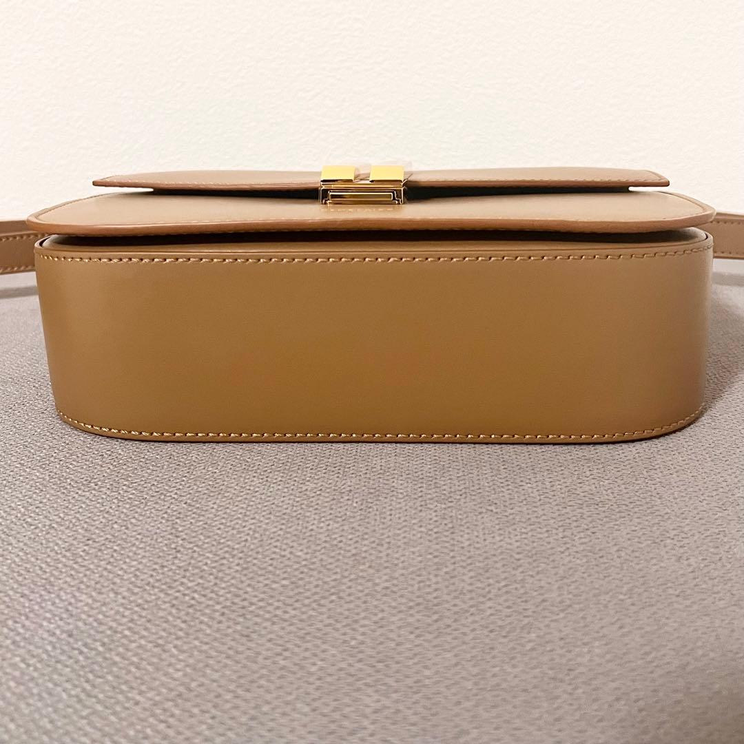 【未使用に近い】DEMELLIERデメリエーThe Vancouver バッグ