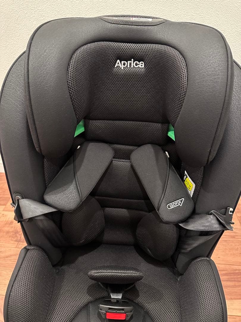 【美品】ApricaフォームフィットISOFIX 360°セーフティー