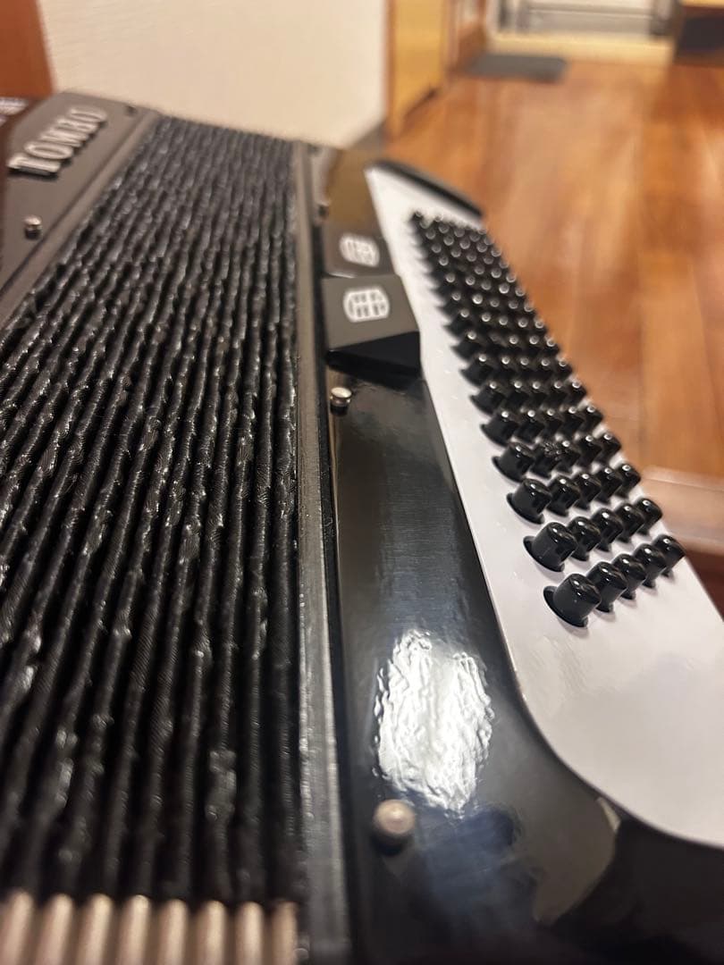 【未使用品】アコーディオン TOMBO J80 J-80 トンボ