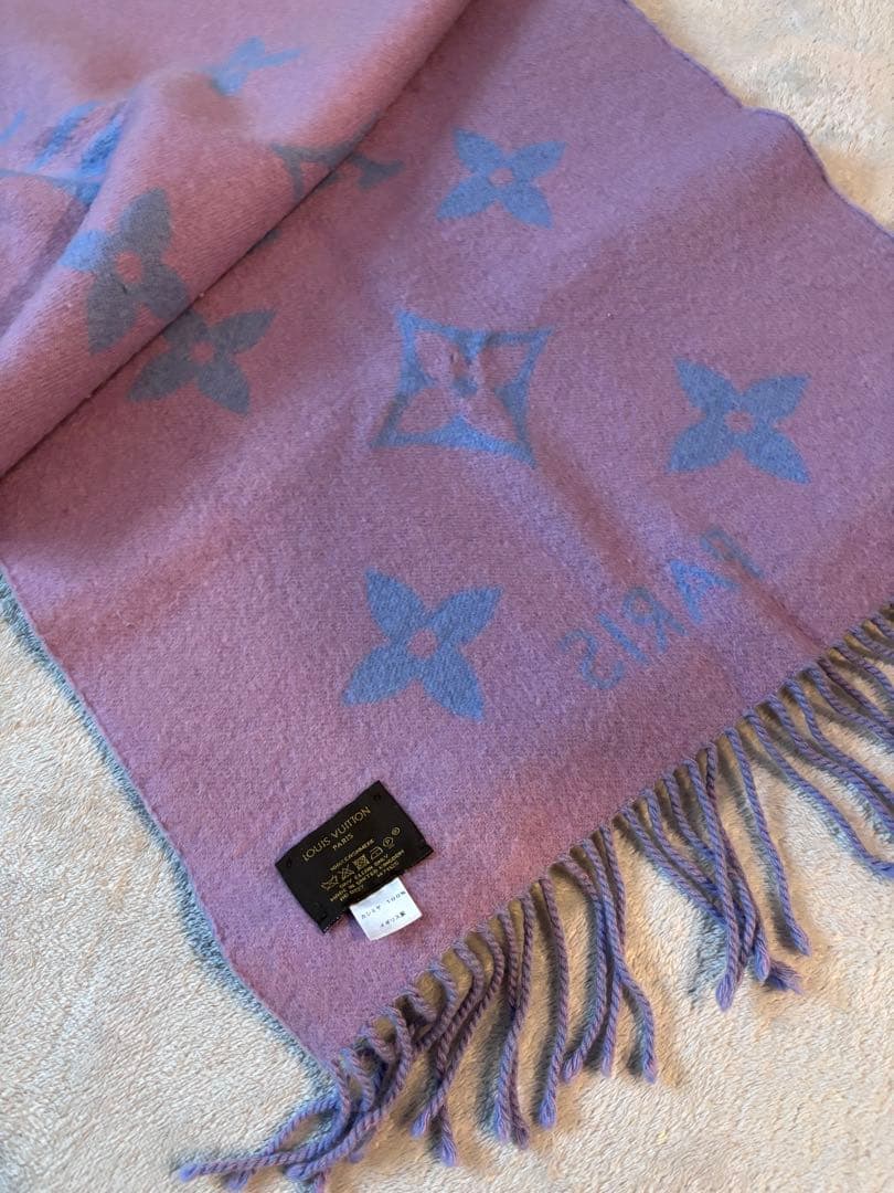 LOUIS VUITTON ダークブルー マフラー