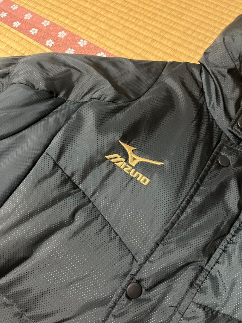 Mizuno ダウンコート 黒 フード付き