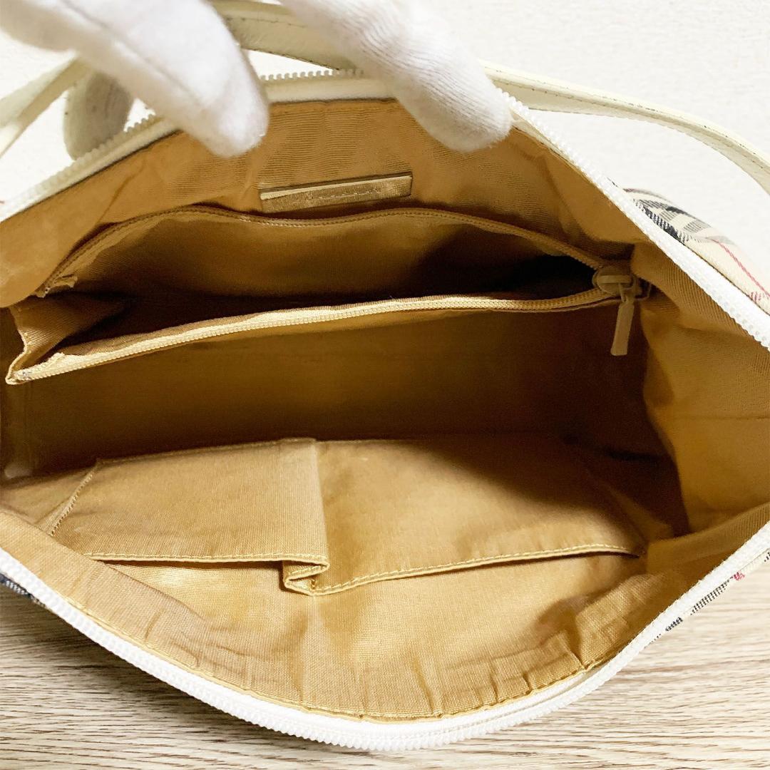 【美品】 バーバリー ワンショルダーバッグ ノバチェック ホワイト