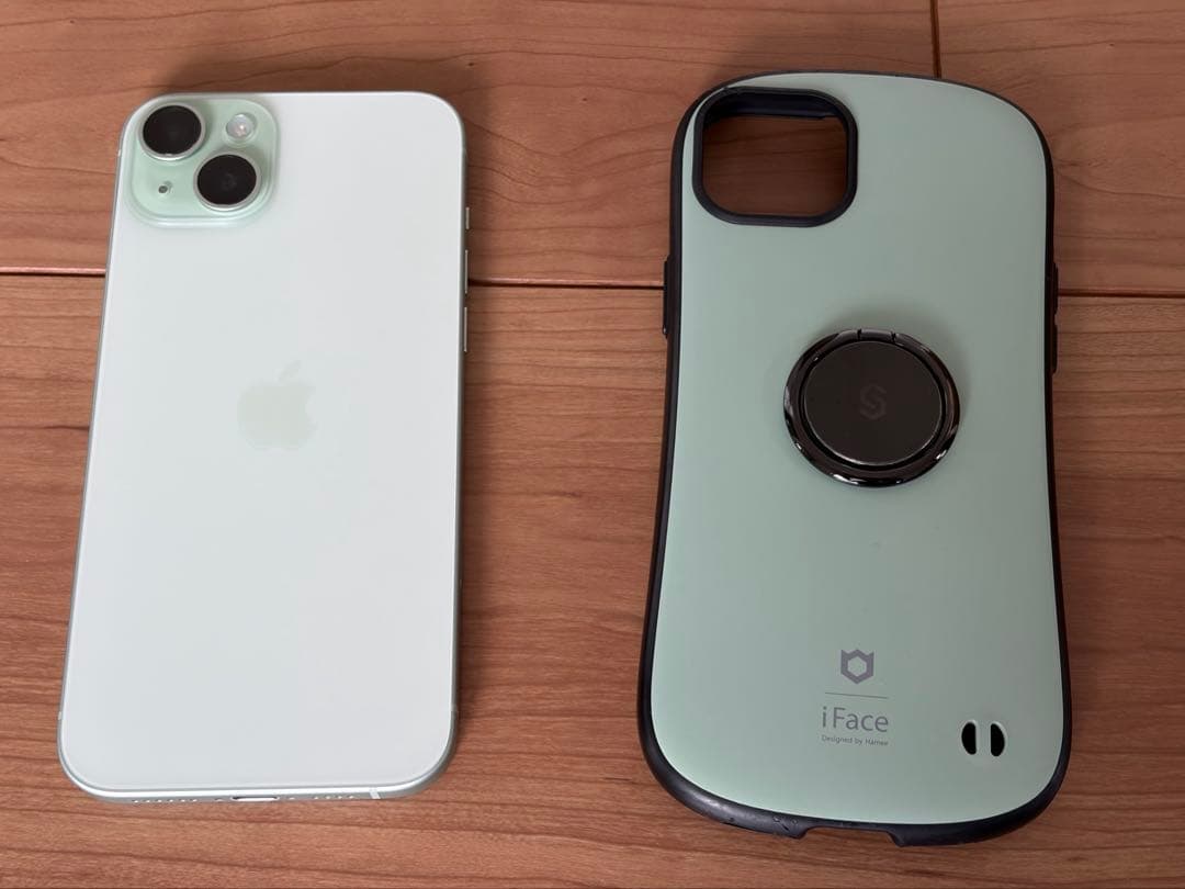 【極美品】iPhone 15 Plus 256GB グリーン SIMフリー