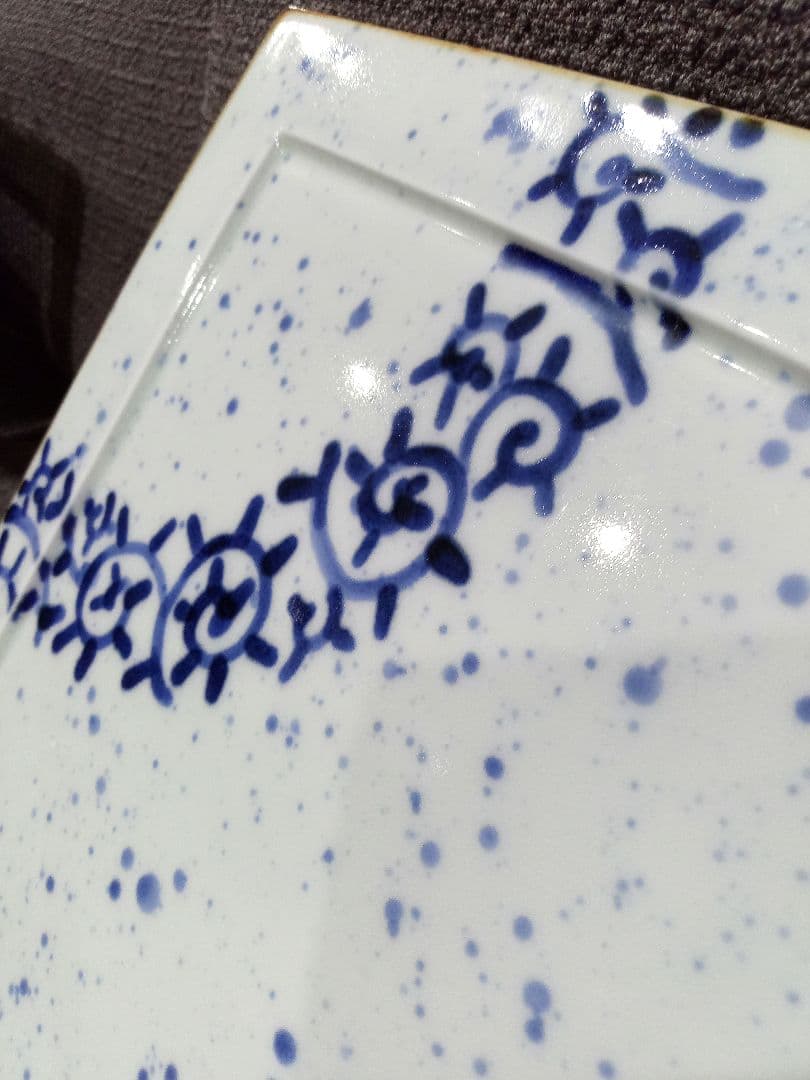 つよにゃ　　有田焼　スクエアプレート　ディナープレート　福泉窯　2枚セット