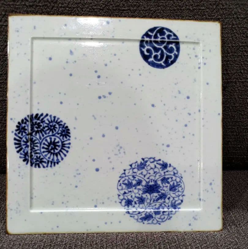 つよにゃ　　有田焼　スクエアプレート　ディナープレート　福泉窯　2枚セット