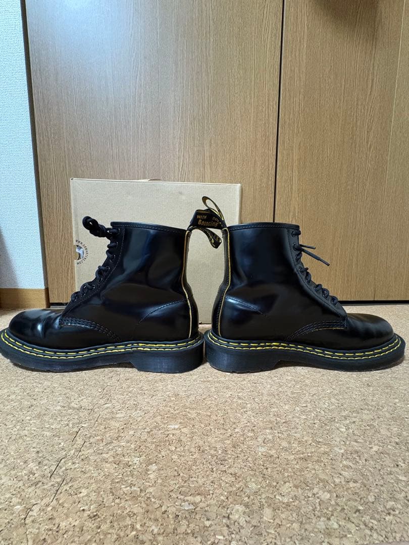 ドクターマーチンDr. Martens 60周年ダブルステッチ 26㎝　茶芯