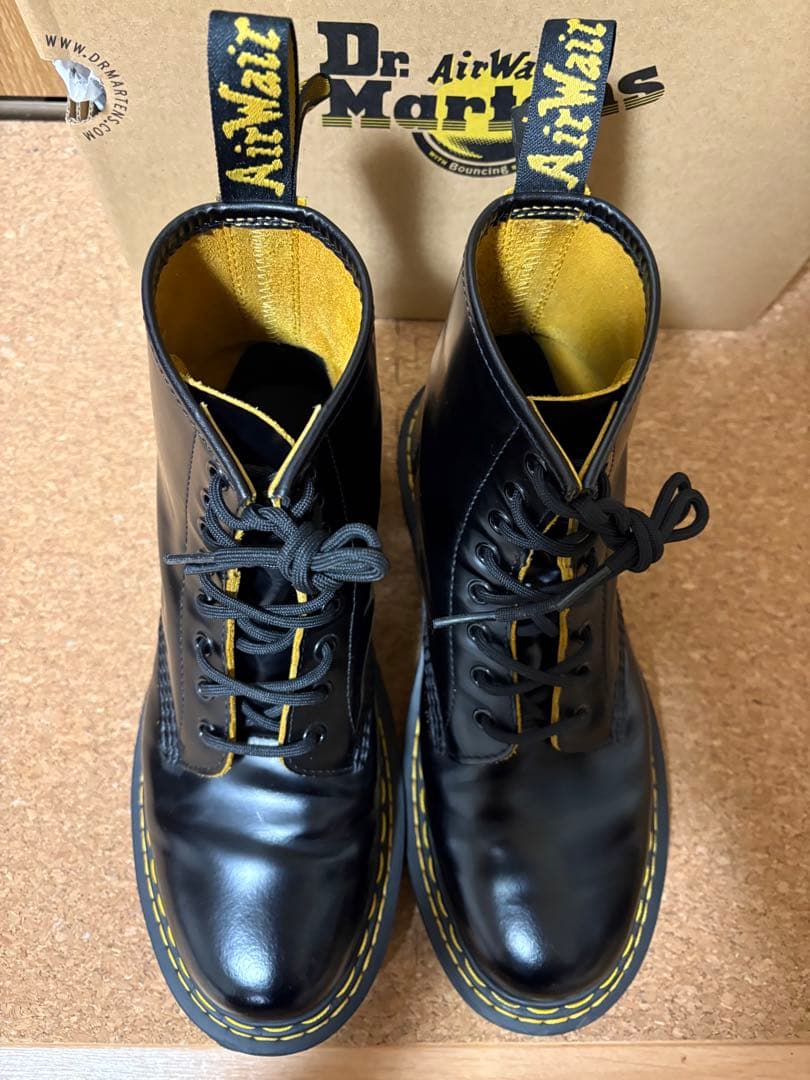ドクターマーチンDr. Martens 60周年ダブルステッチ 26㎝　茶芯
