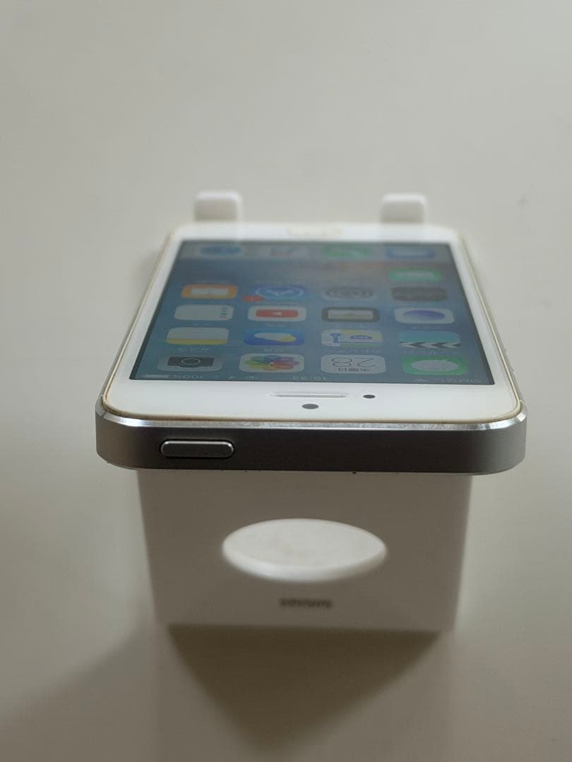 【超極美品】iPhone５シルバー32GB iOS 10.3.1コレクション級