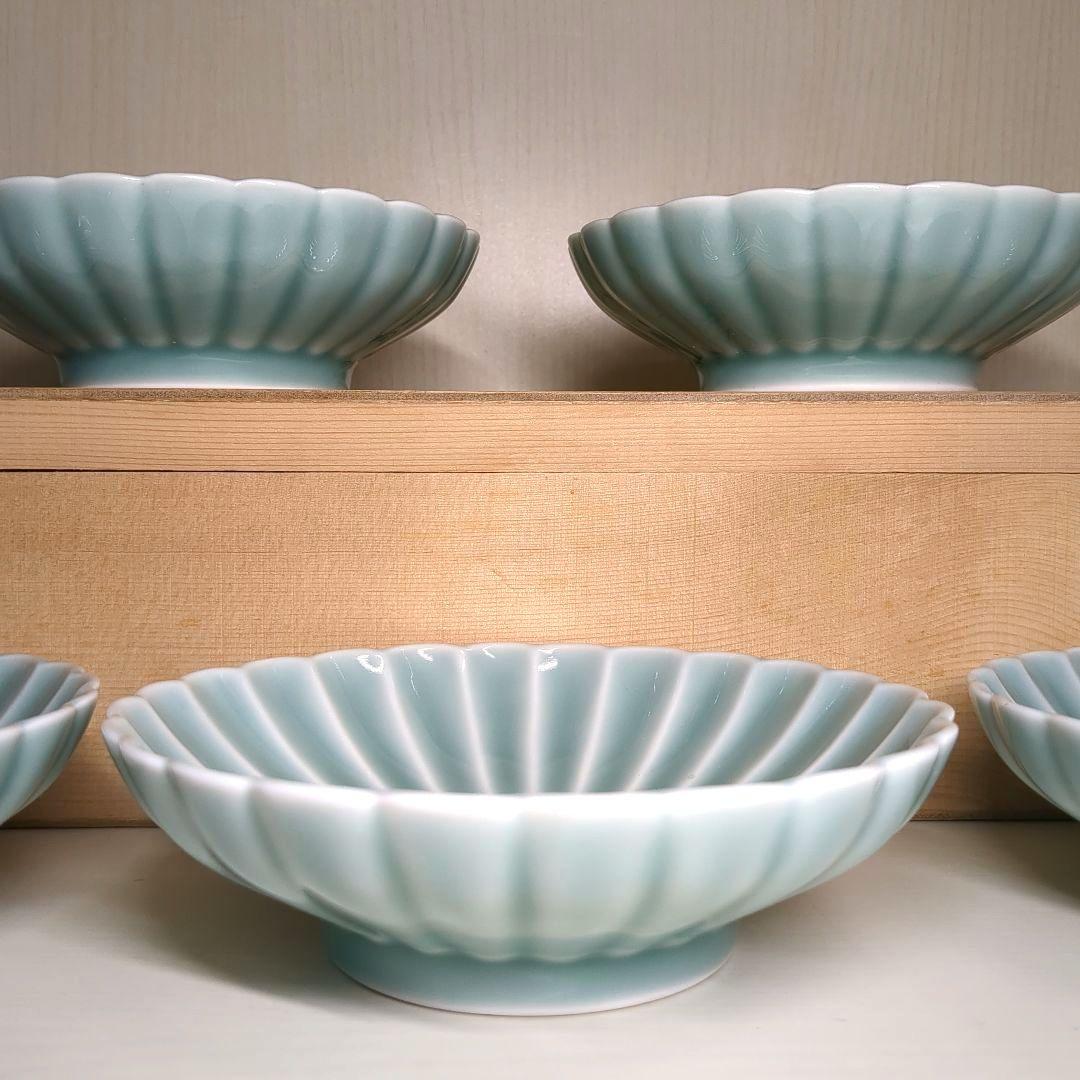 深川製磁　宮内庁御用達　青磁　菊割小付揃　５個　菊割鉢　深皿